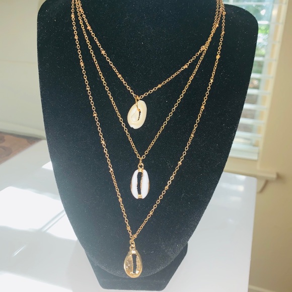 Shell Plating Alloy Necklaces - Picture 5 of 5